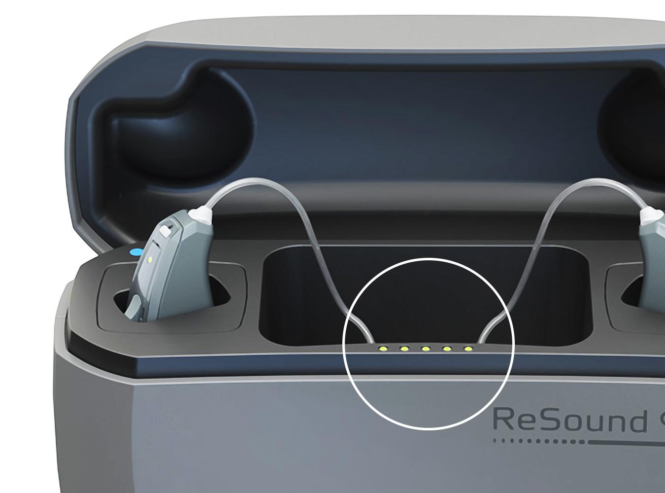 ReSound LiNX Quattro -latauslaite, jossa akun lataustila näkyy