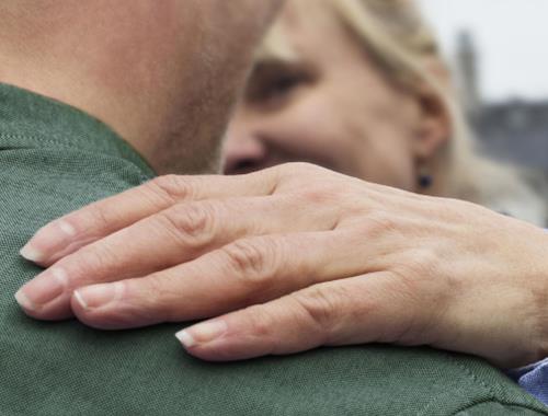 Nuestros últimos audífonos con la calidad de sonido más natural - ReSound ONE